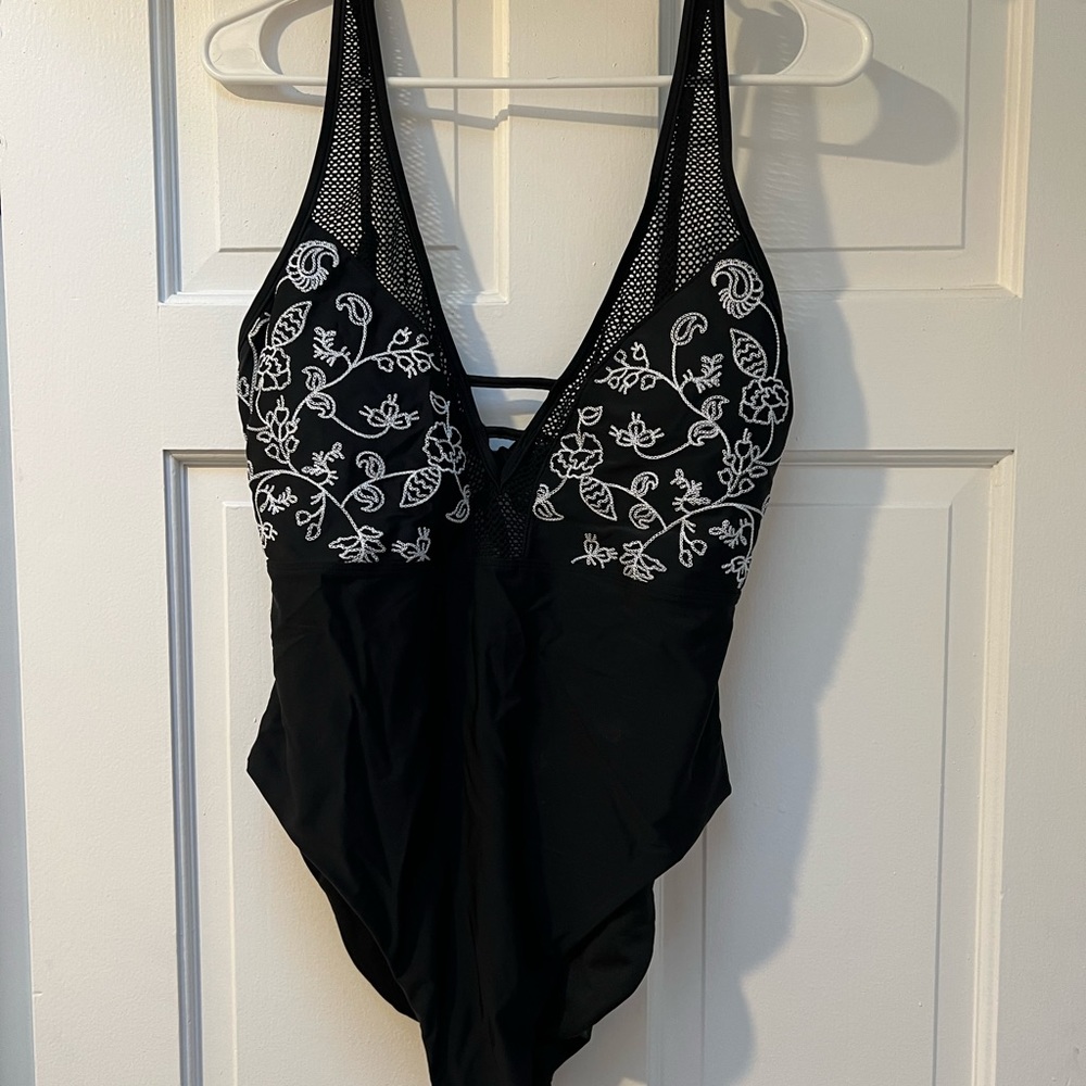 Lucky Brand black one piece bathing suit